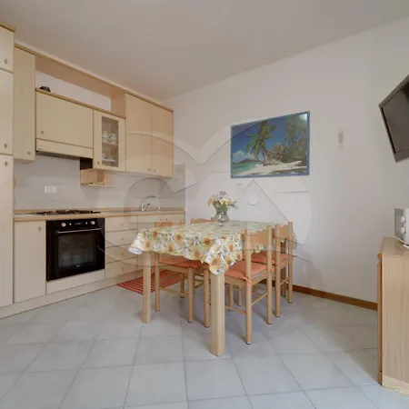 Bilocale Lazely - Goelba Apartament Porto Azzurro
