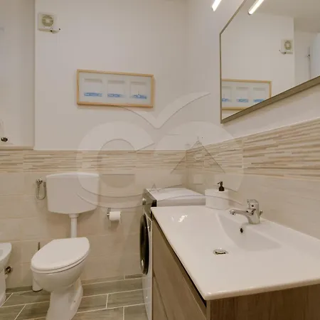 Apartament Bilocale Lazely - Goelba *